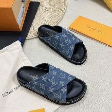 Louis Vuitton Slippers